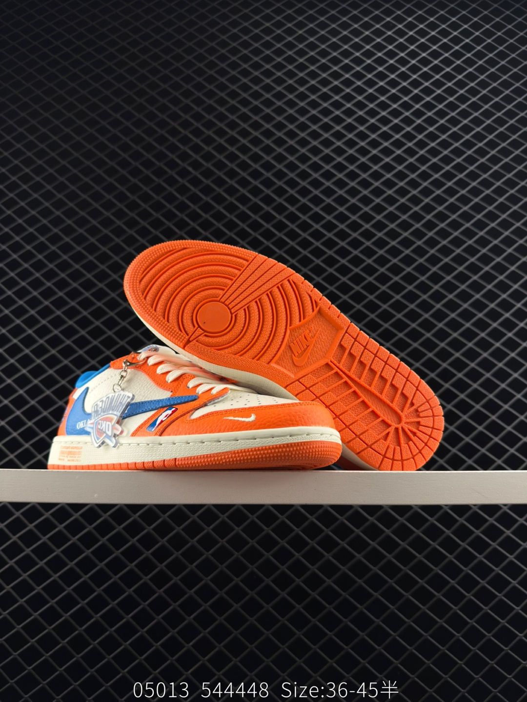 Nike AIR JORDAN 1 RETRO LOW